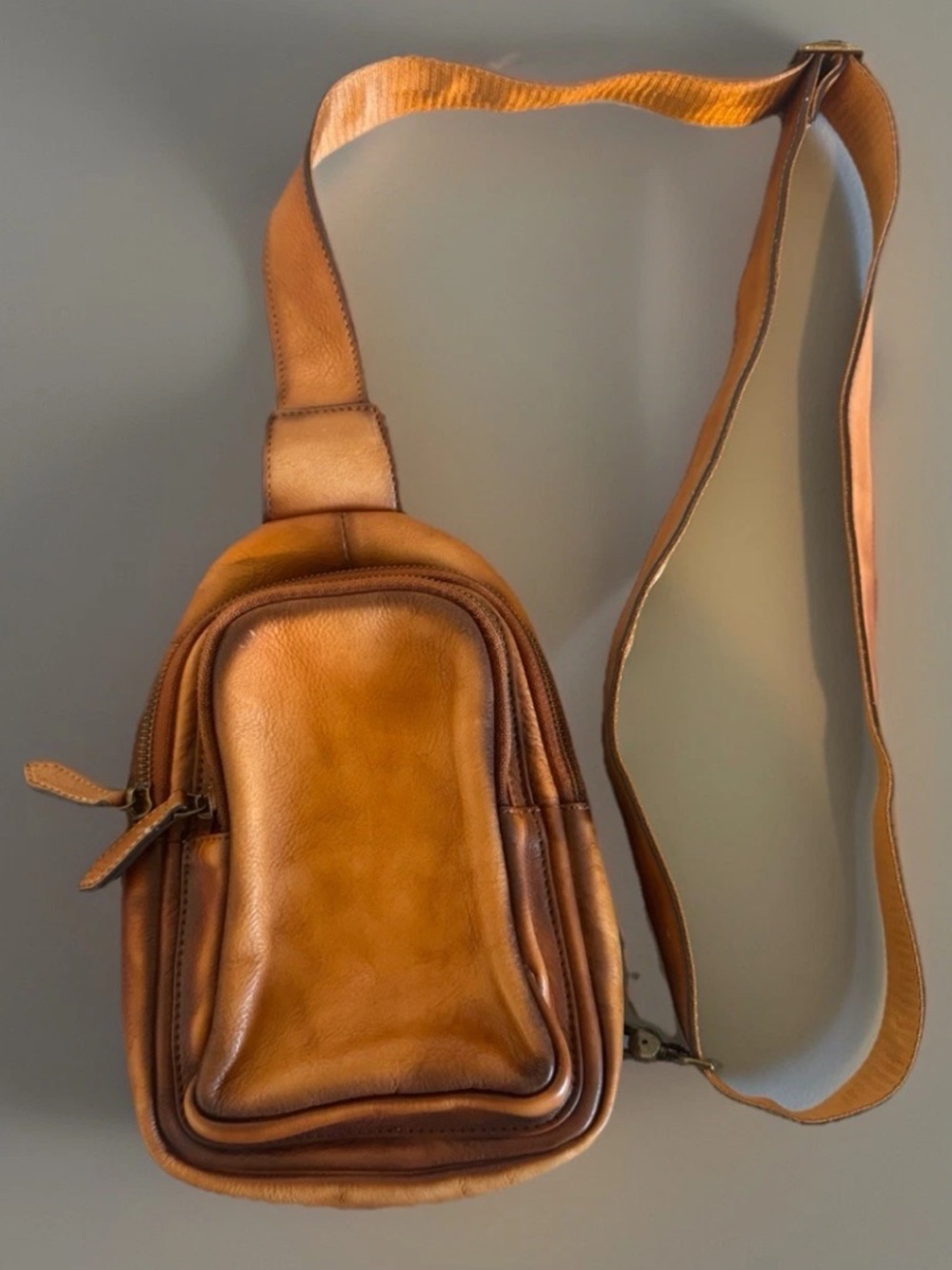 Retro Faux Leather Sling Bag Vintage Style Brown Crossbody Chest Bag Pack
